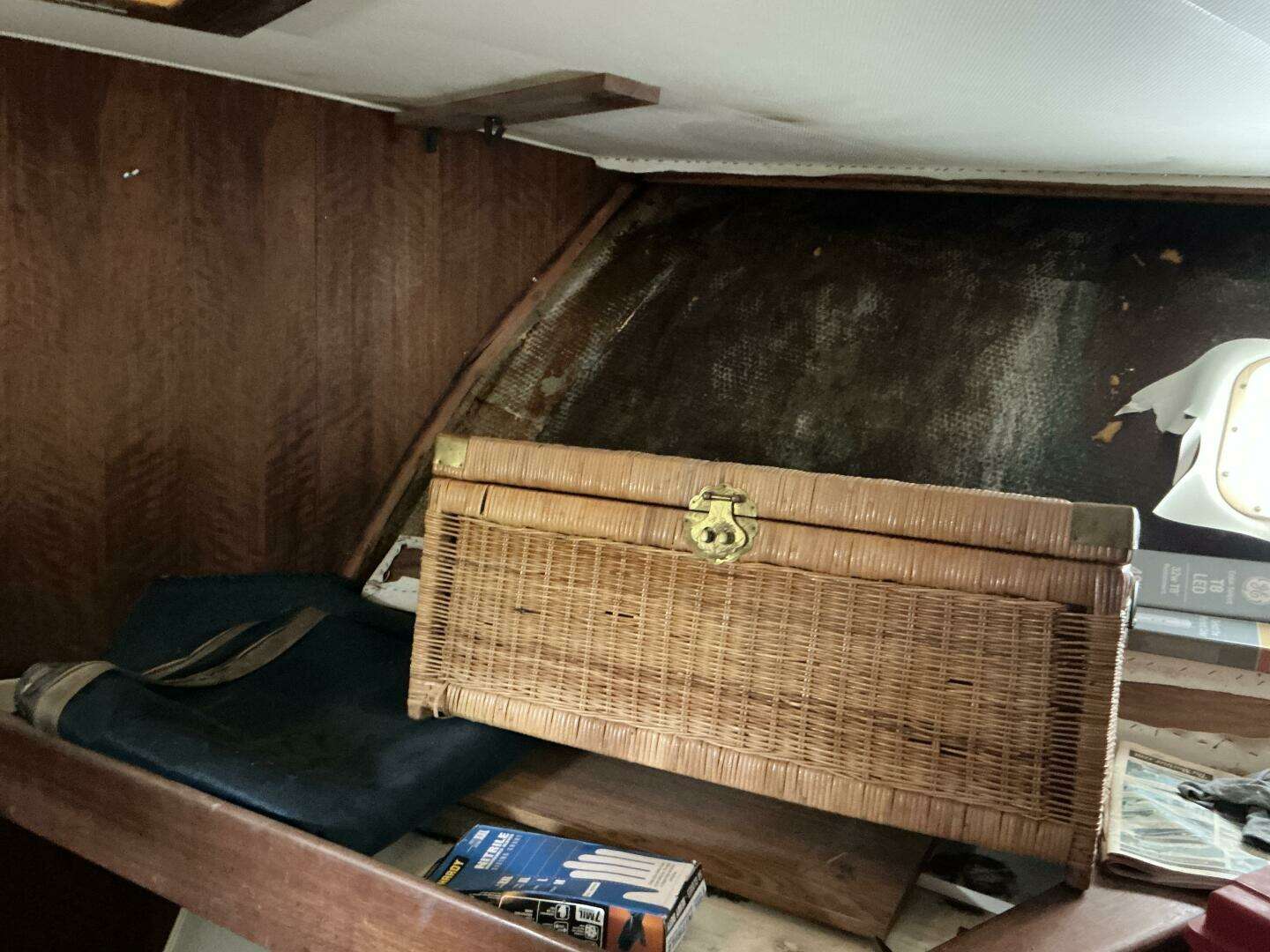 1978 Hatteras 58 Yacht Fisherman - Image 19