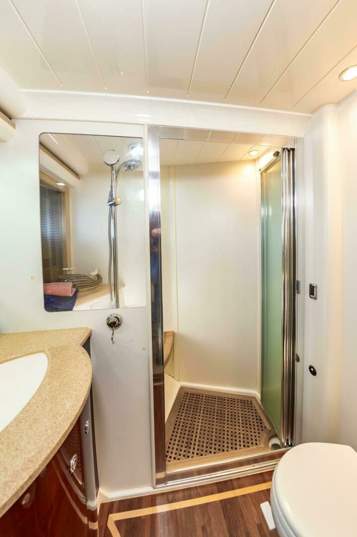 2006 Princess 75 - Image 65