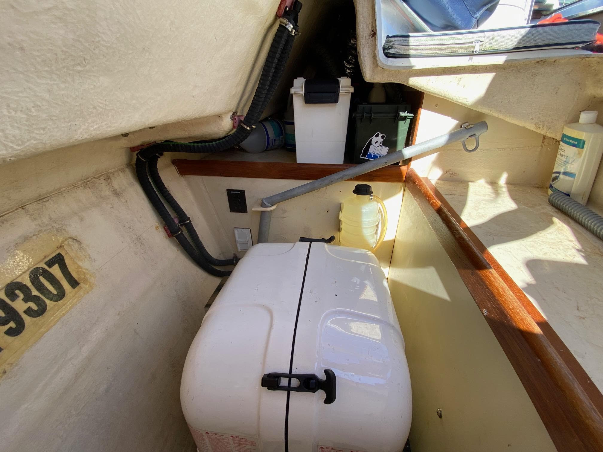 2005 Hunter 41AC - Catherine Alease