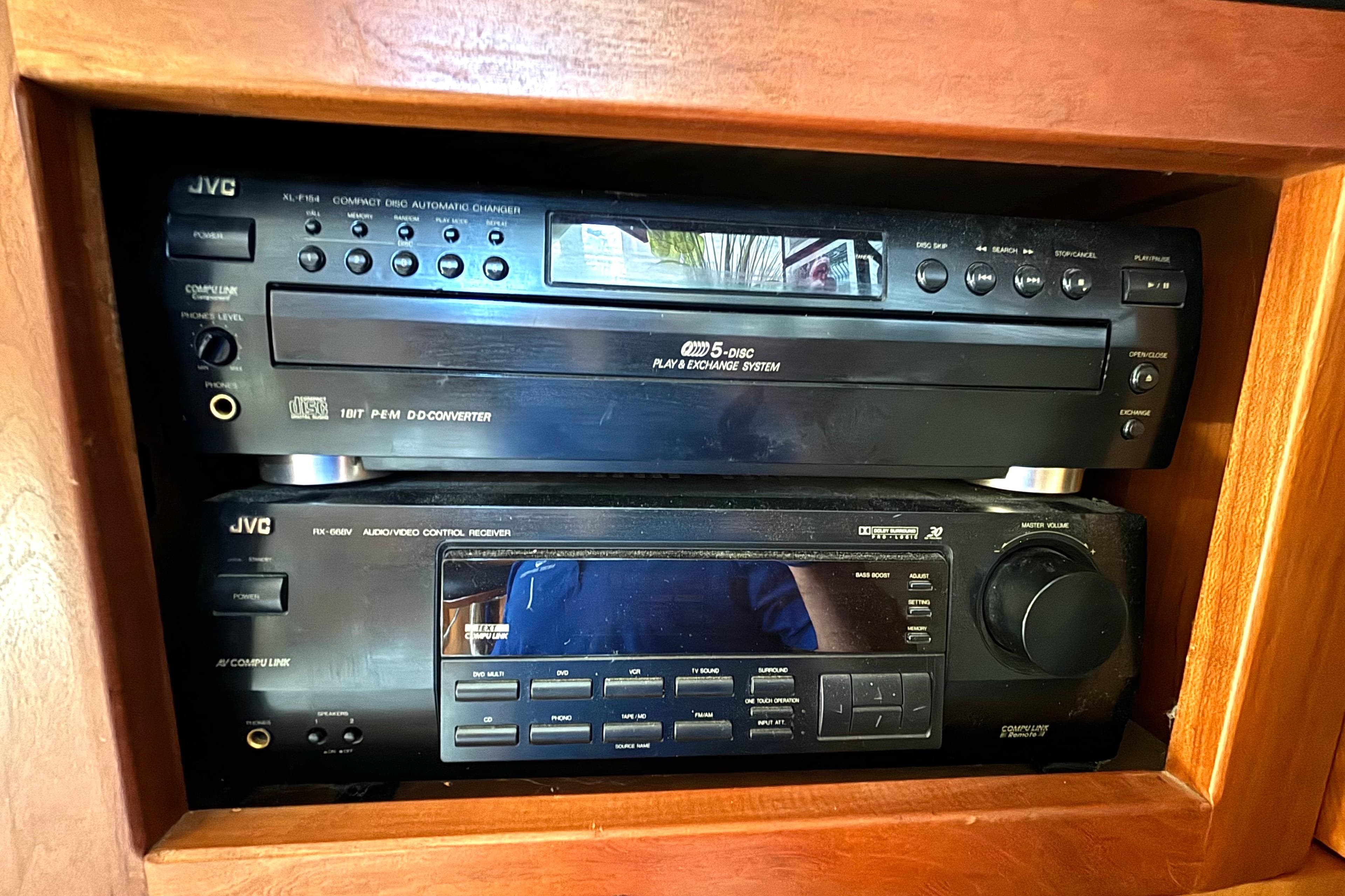 JVC audio system in 1999 Silverton 453 Motor Yacht, featuring CD changer and receiver.