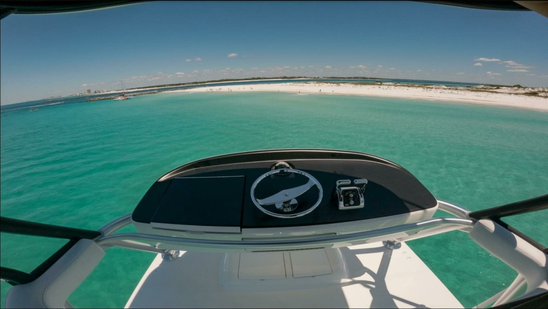 2015 Viking 62 Convertible - Image 31