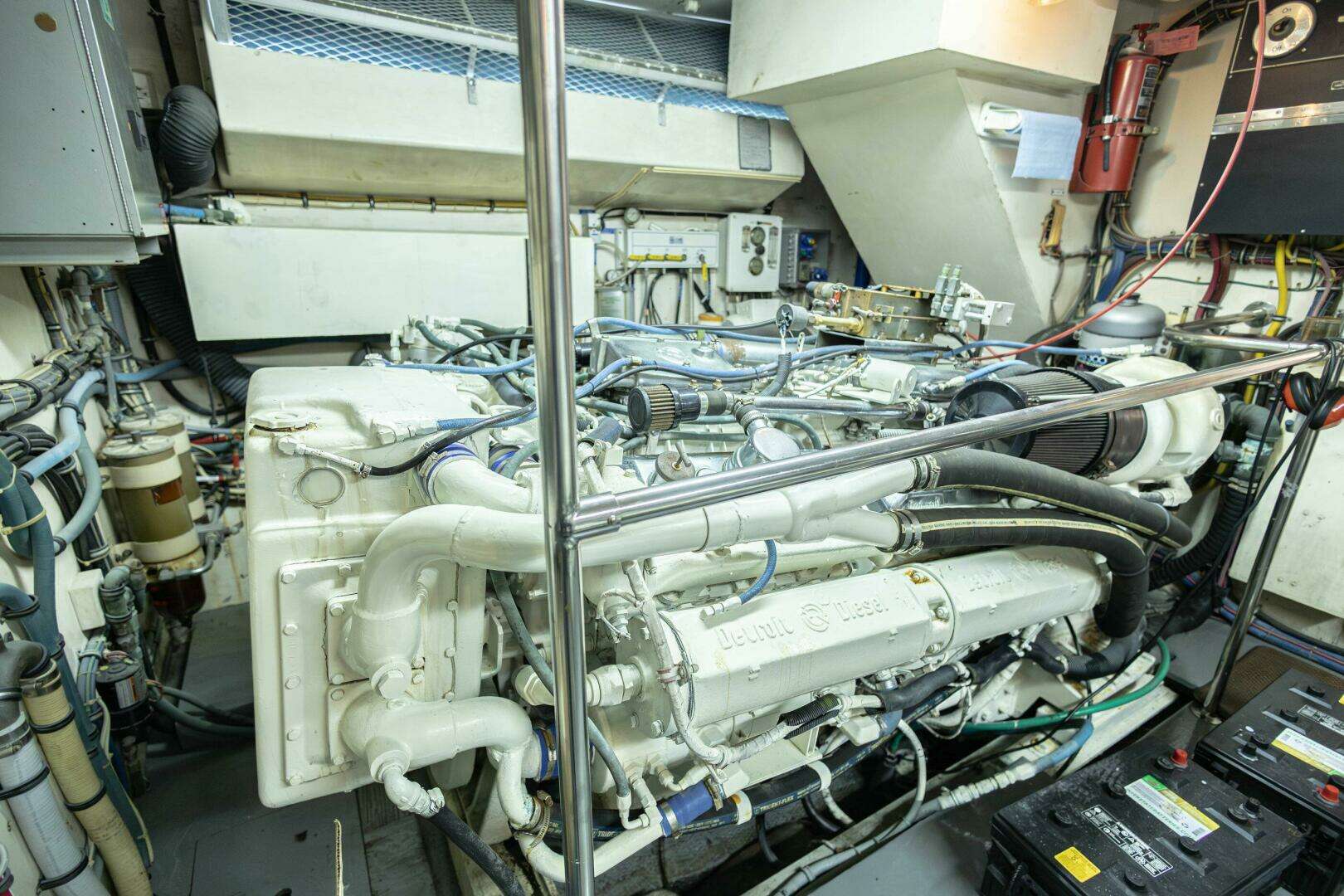 1989 Hatteras Cockpit Motor Yacht - Image 49