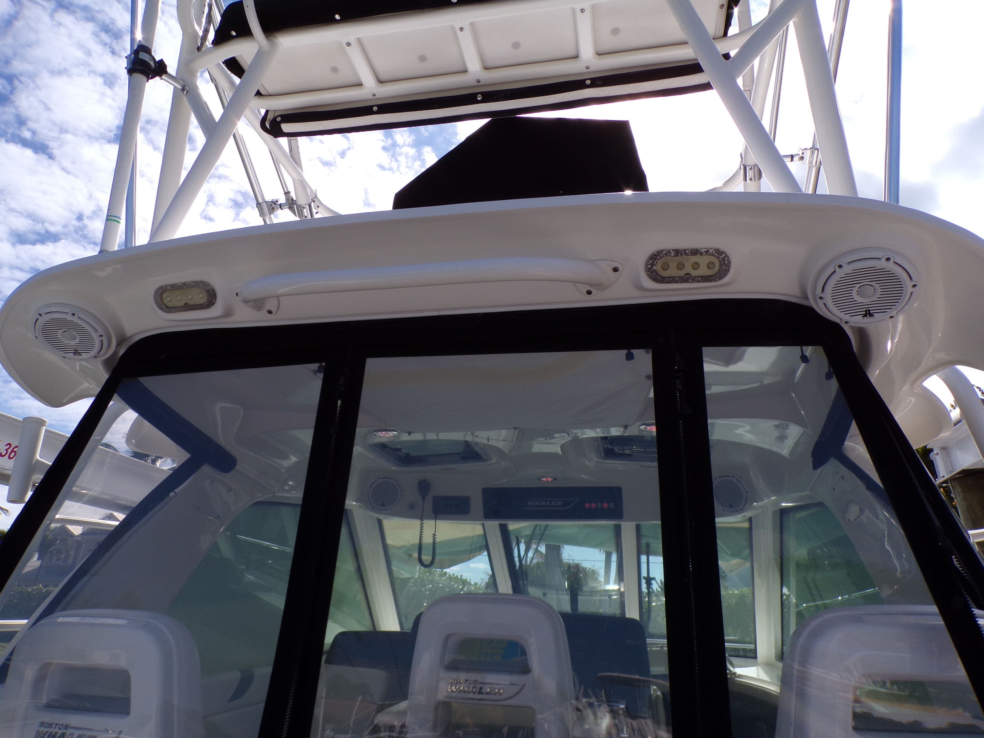 2014 Boston Whaler 345 Conquest - 52