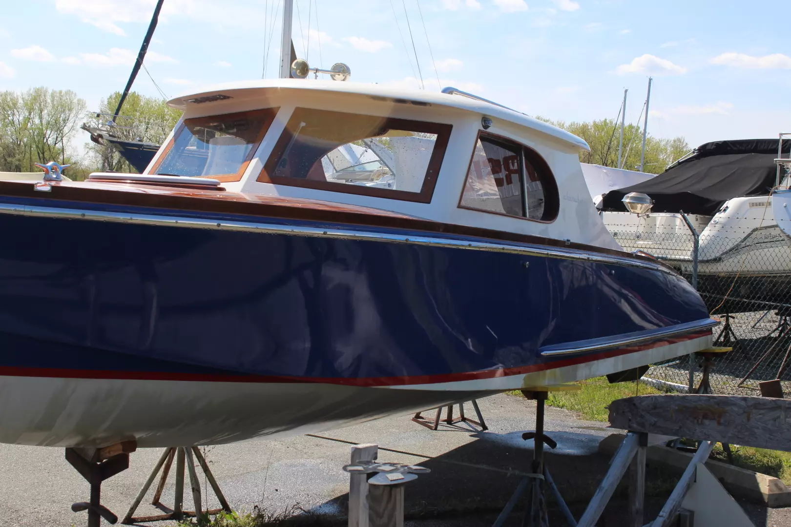 2013 Cherubini 255 Sport Cruiser - Image 2