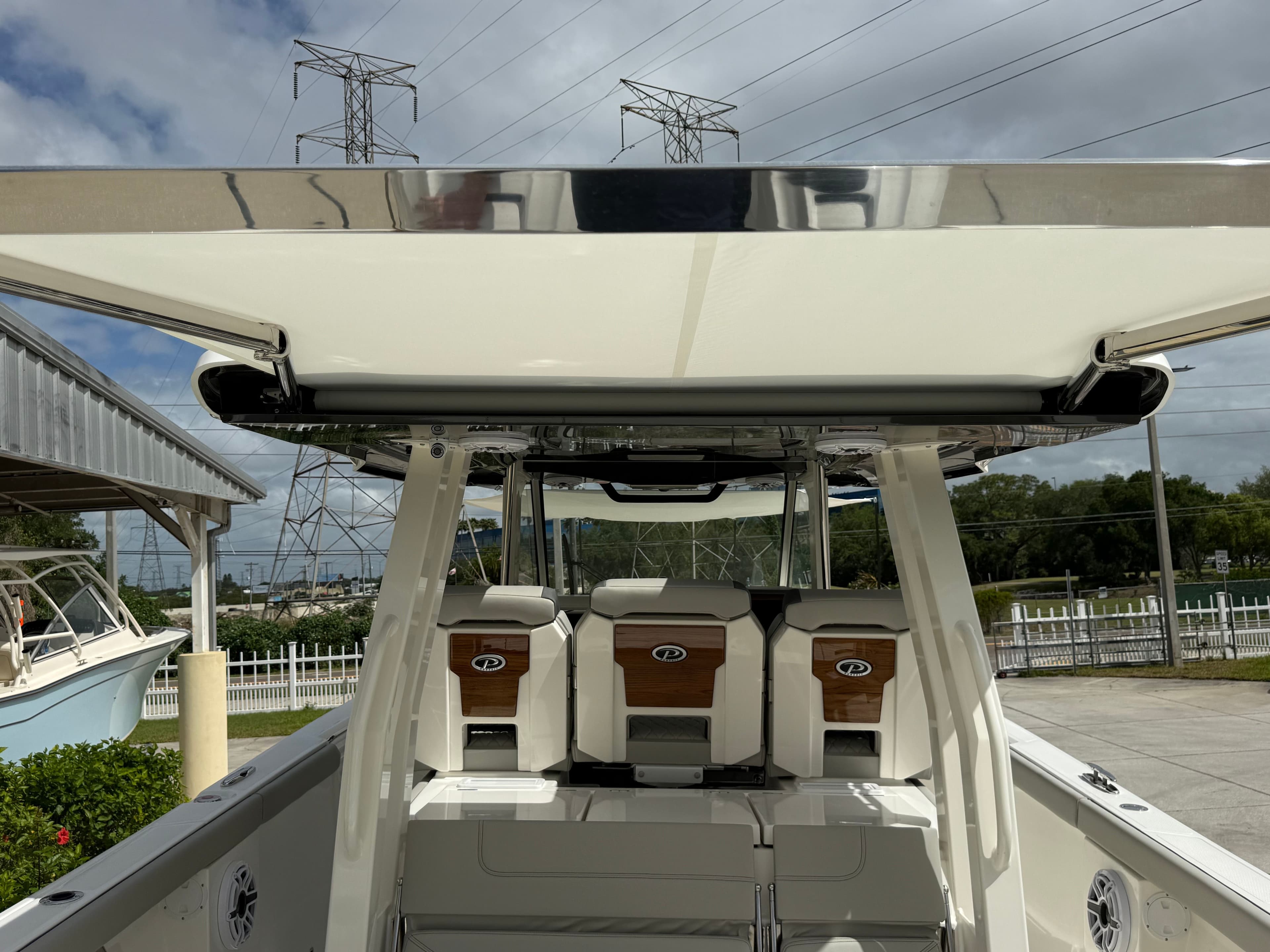 2026 PURSUIT 358 S - Image 29