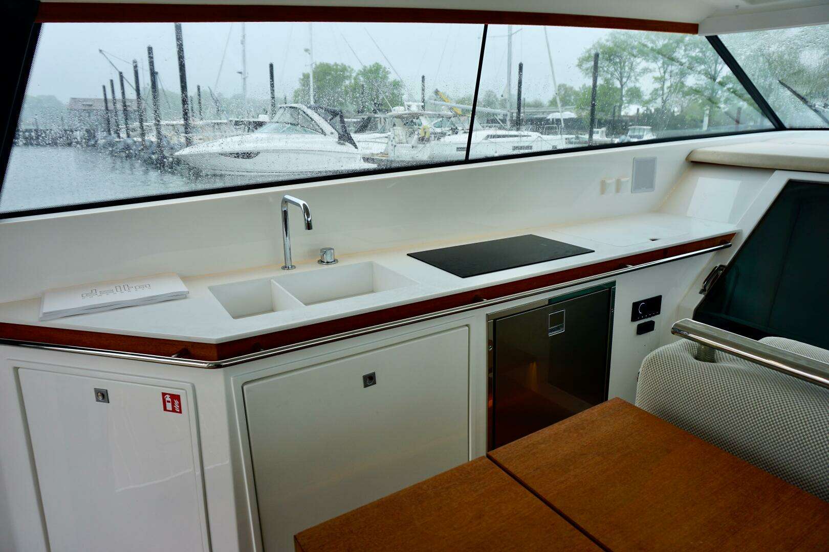2023 Delta Powerboats 33 Coupe - Image 20