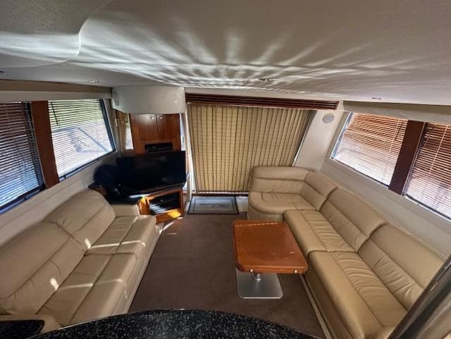 Interior of 2000 Carver 450 Voyager Pilothouse yacht.