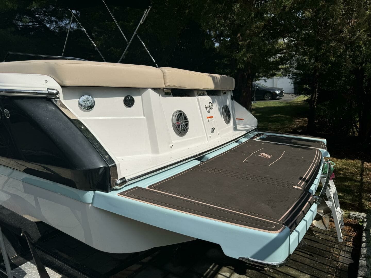 2019 Four Winns H230 - Image 9
