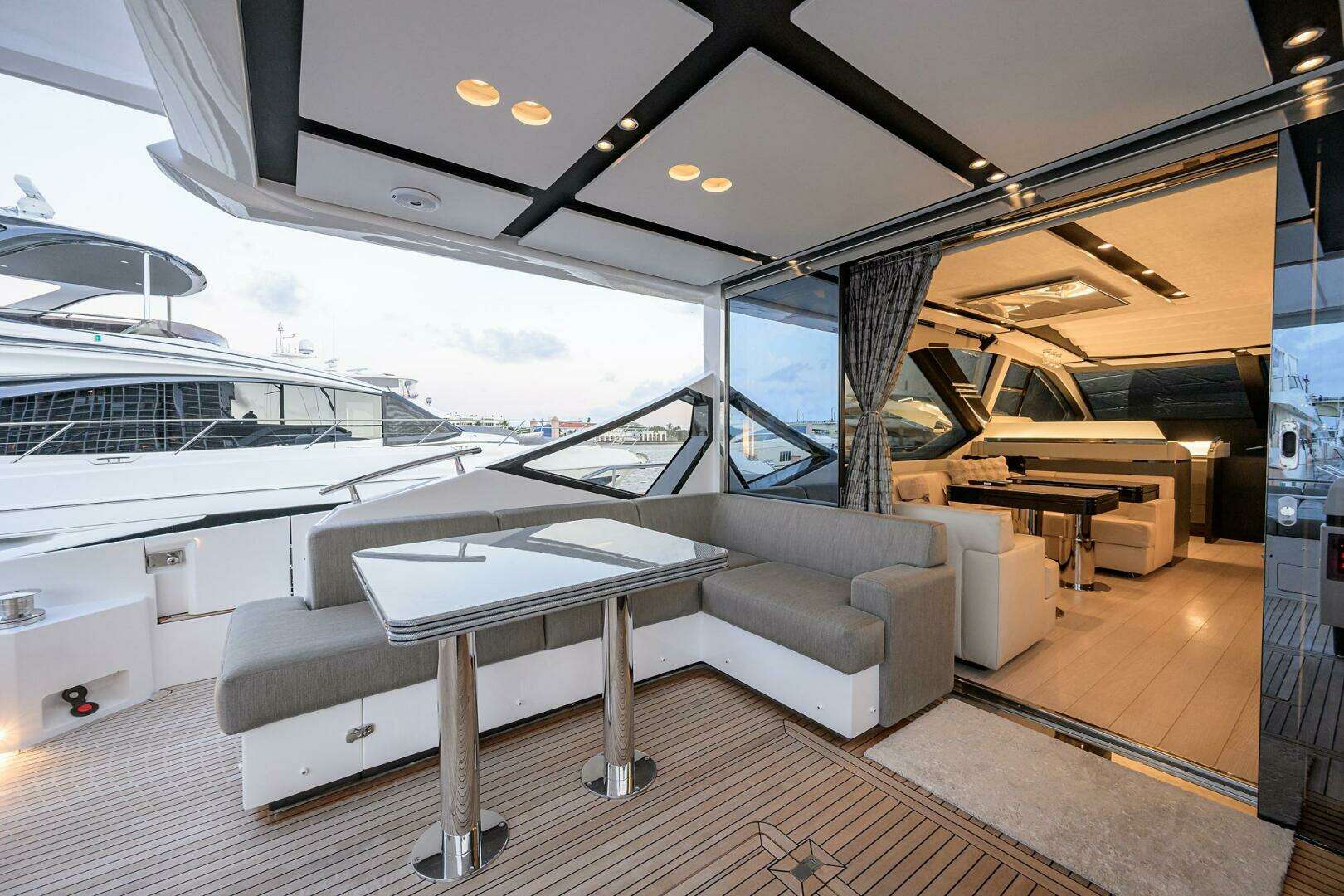 2019 Azimut S7 - Image 36