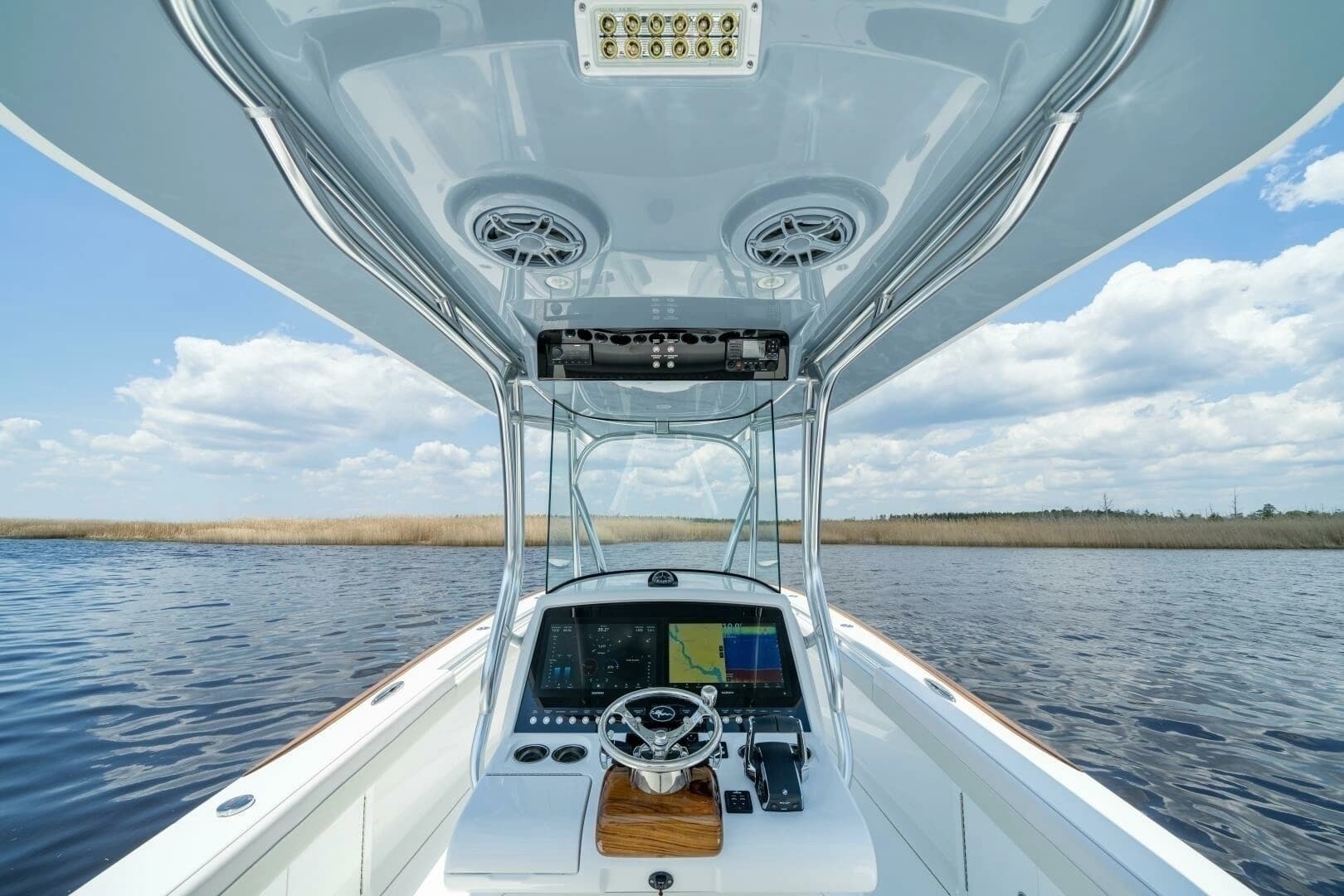 2027 Valhalla Boatworks V-29 Hybrid - Image 18