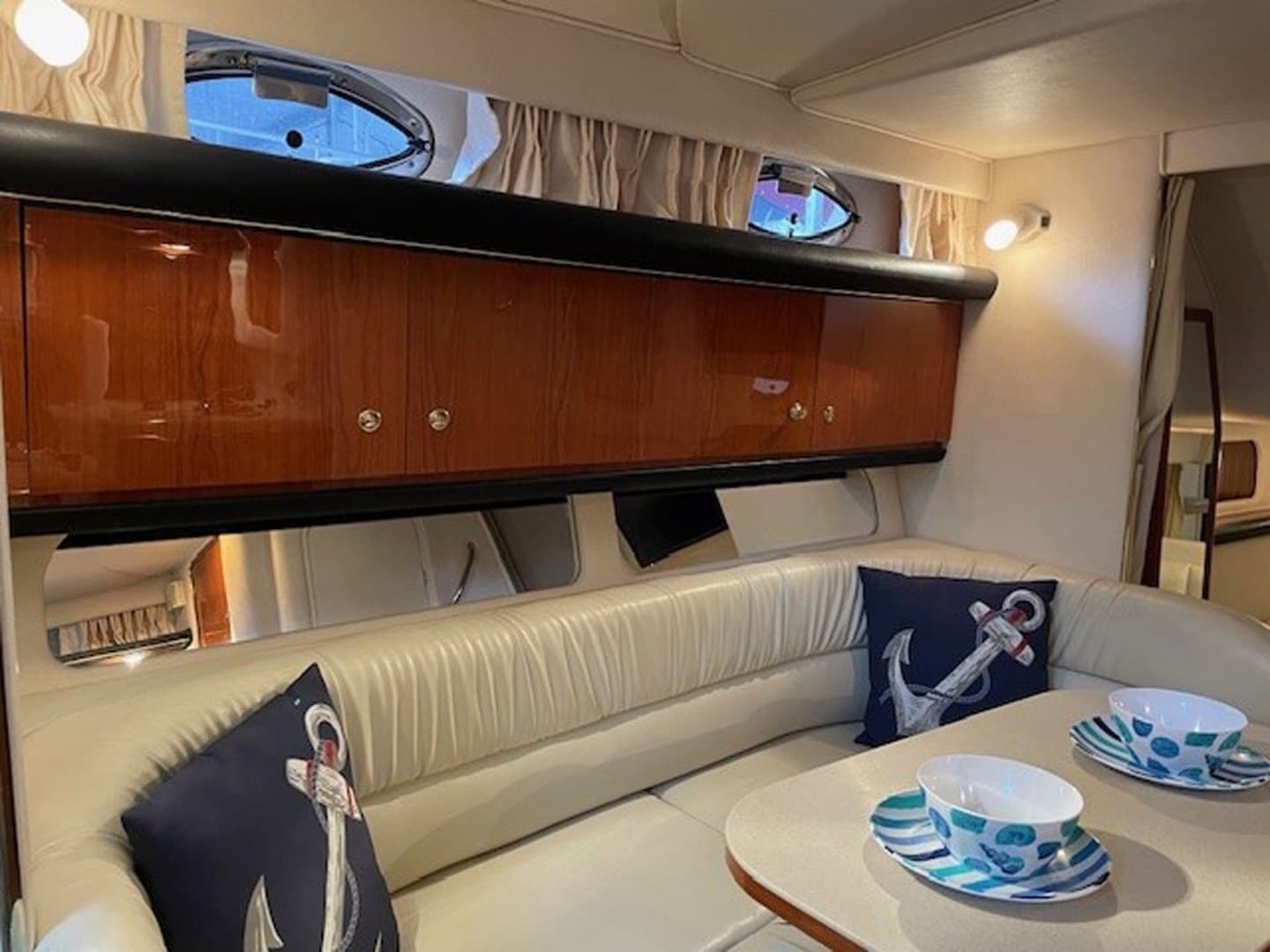 2001 Sea Ray 340 Sundancer - Image 8