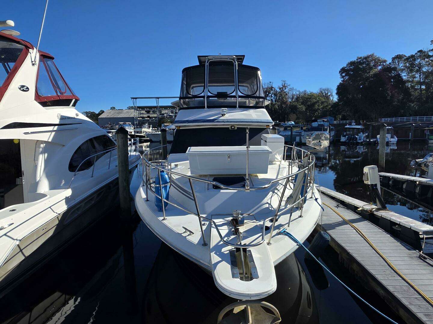 1988 Sea Ray 415 - Image 3
