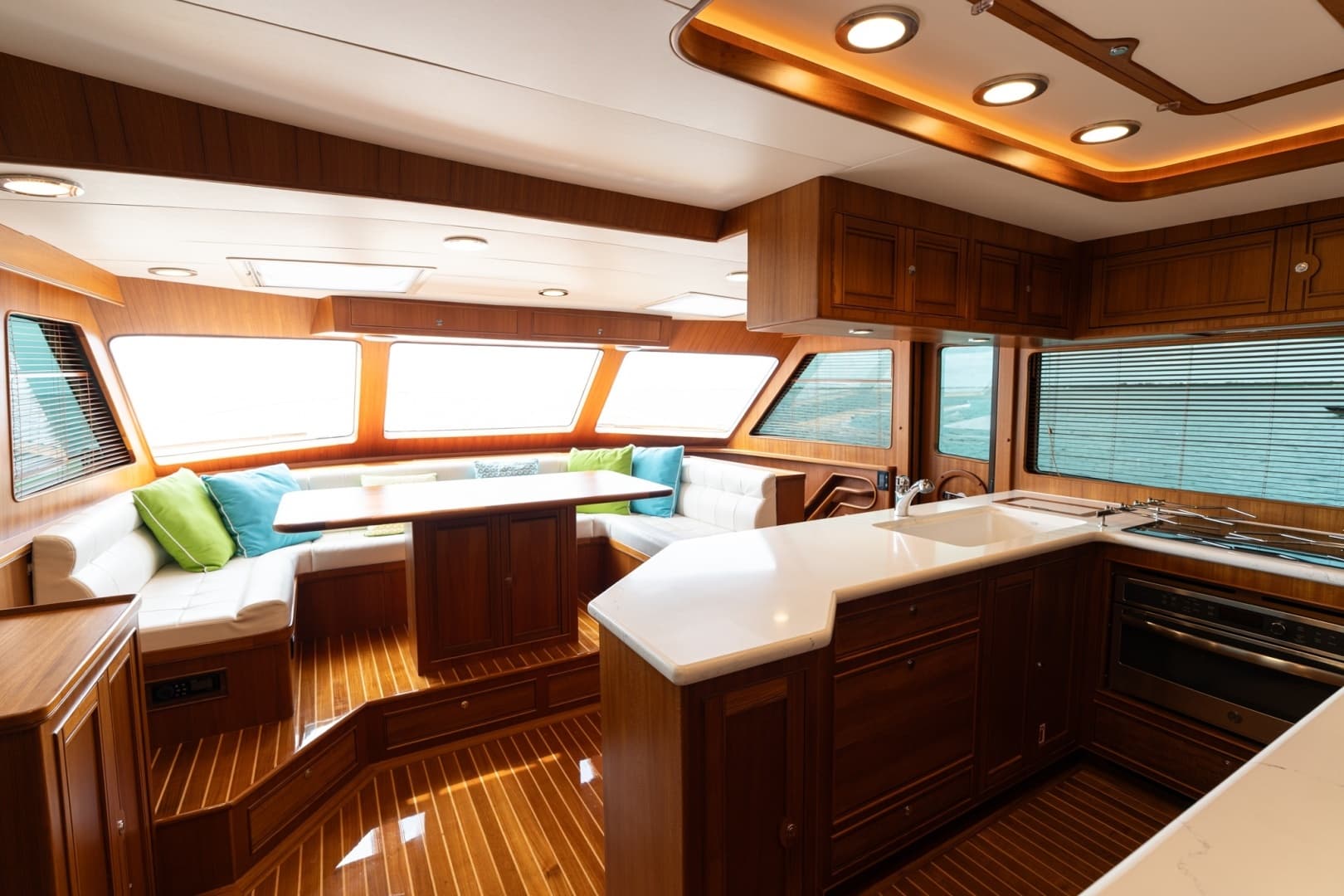 2022 Marlow Explorer 62E - Image 18