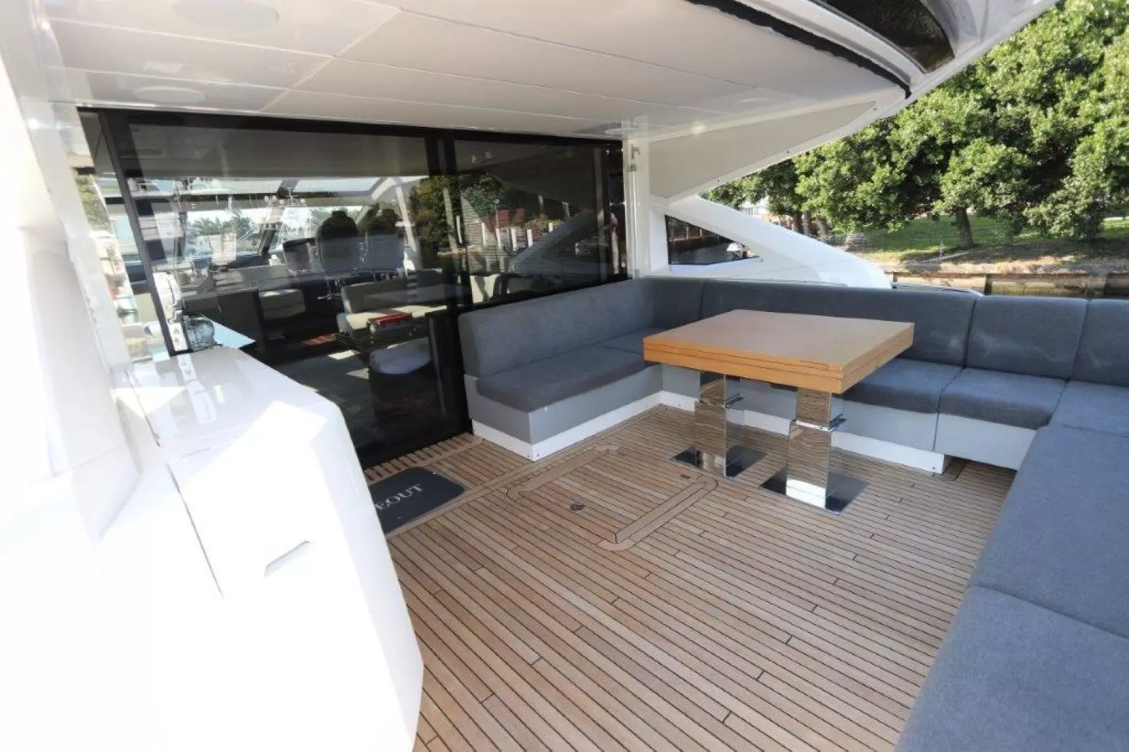 2018 Sunseeker Predator - Image 14