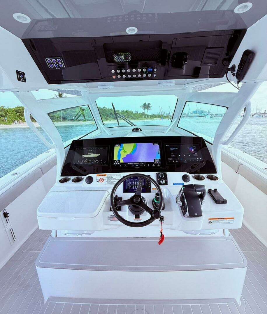 2024 Scout 400 LXF - Image 33