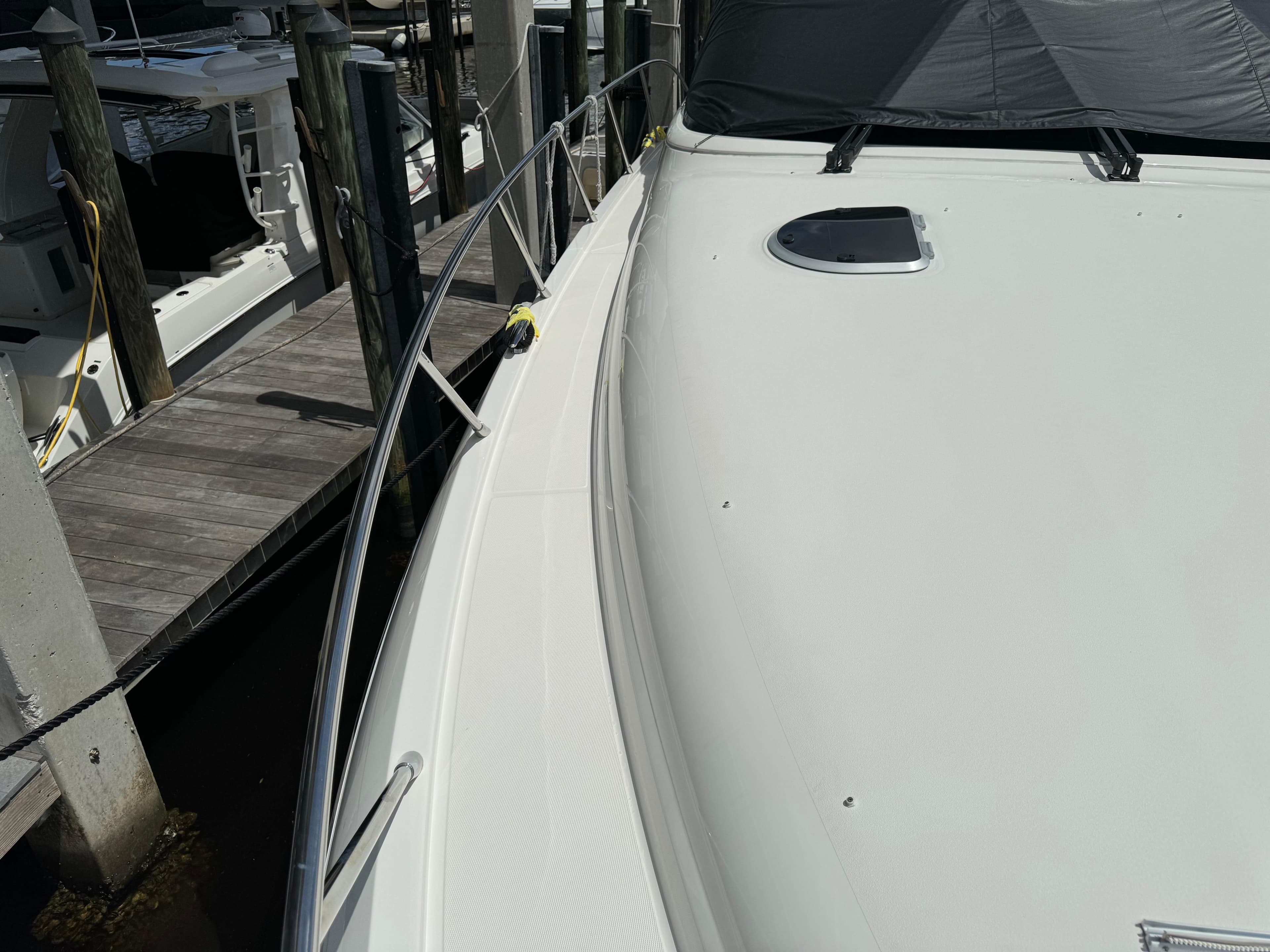 2010 Tiara Yachts 5800 Sovran - 113