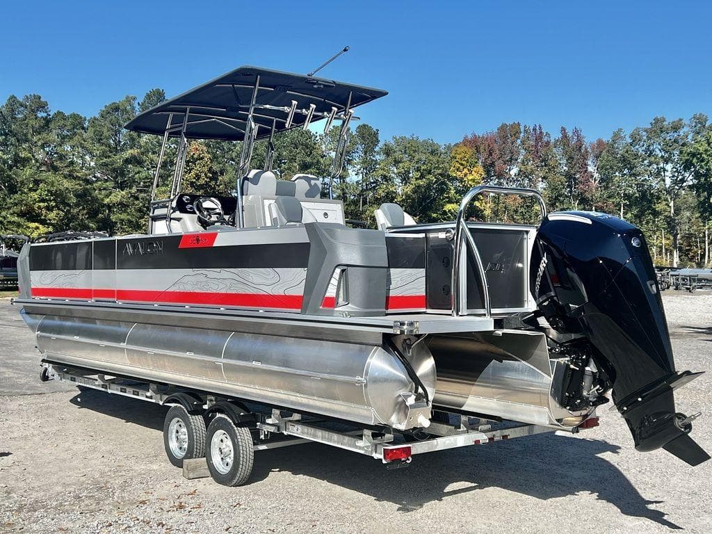 2025 Avalon Geofish 25' GLX - Triple Toon - IN STOCK - 3