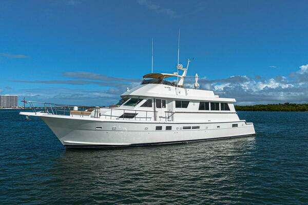 1989 Hatteras Cockpit Motor Yacht