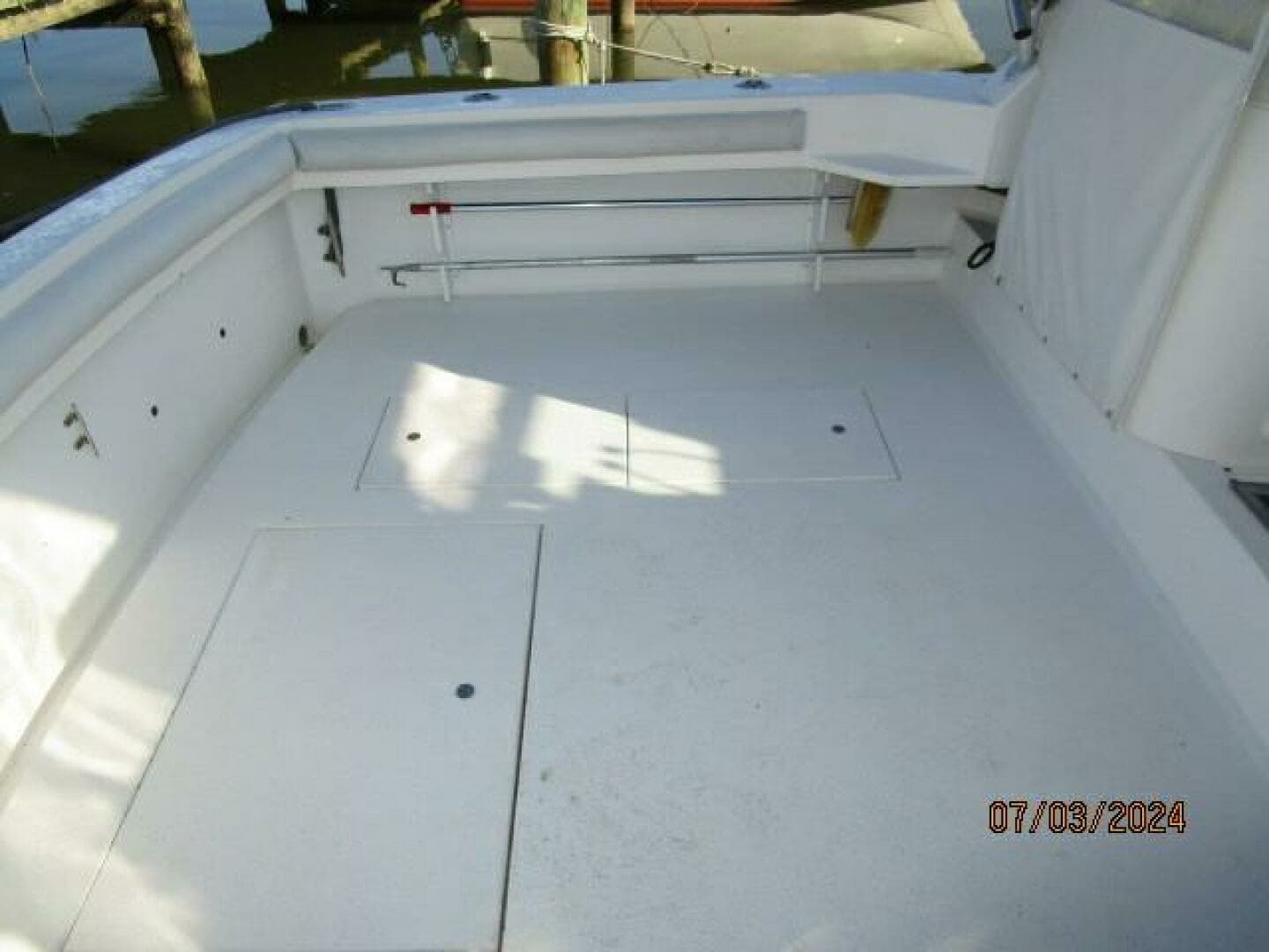1996 Wellcraft 3300 Coastal - Image 20