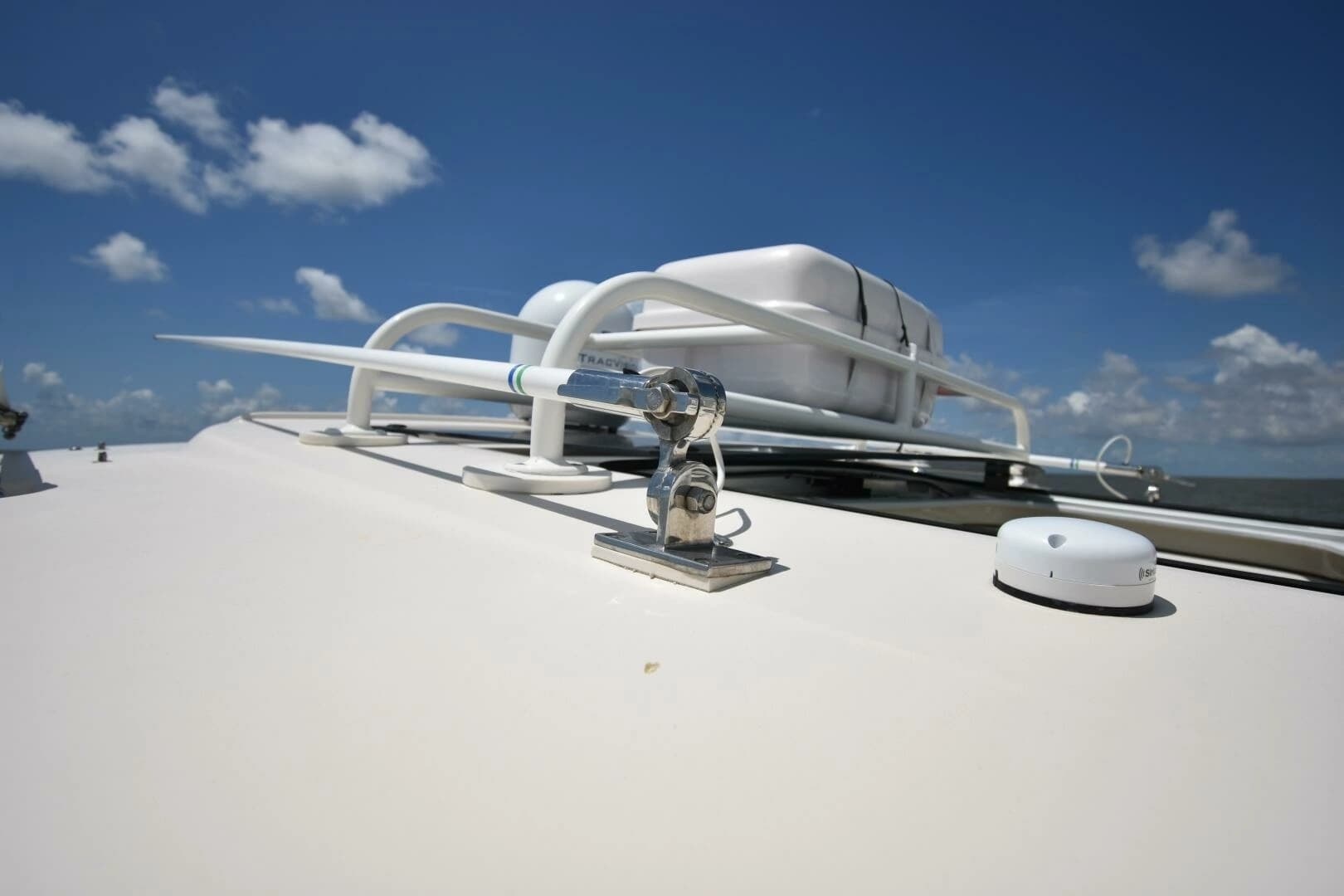 2016 Grady-White 330 Express - Image 46