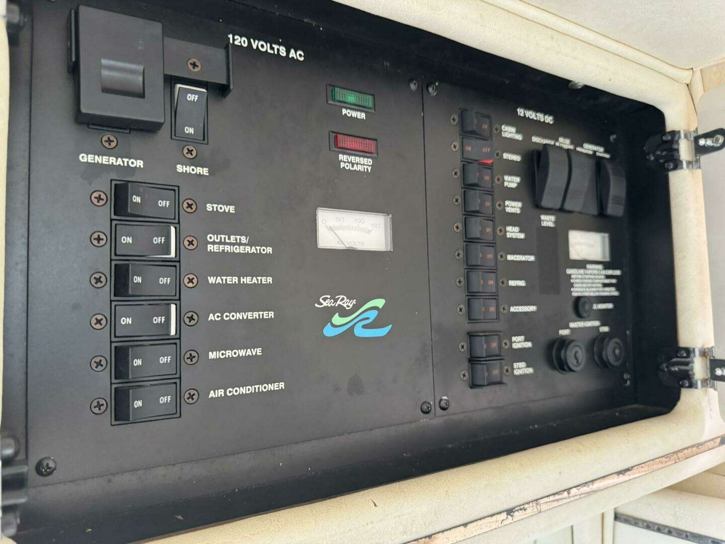 1998 Sea Ray 290 Sundancer - Image 33