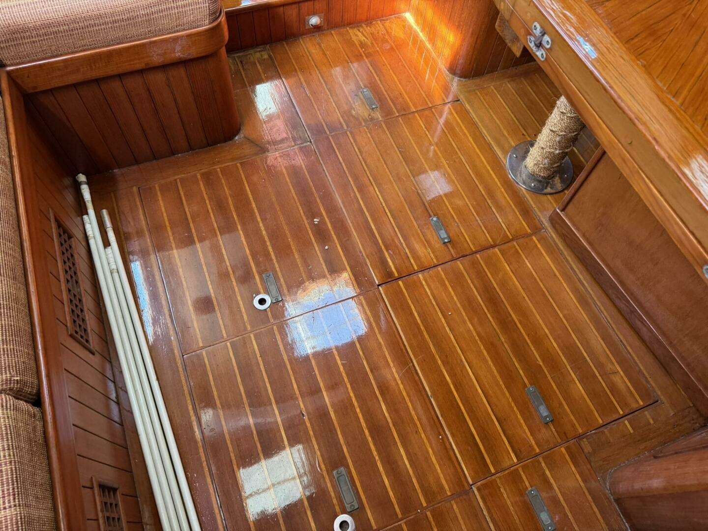 1987 Tayana 42 Vancover Aft Cabin - Image 95