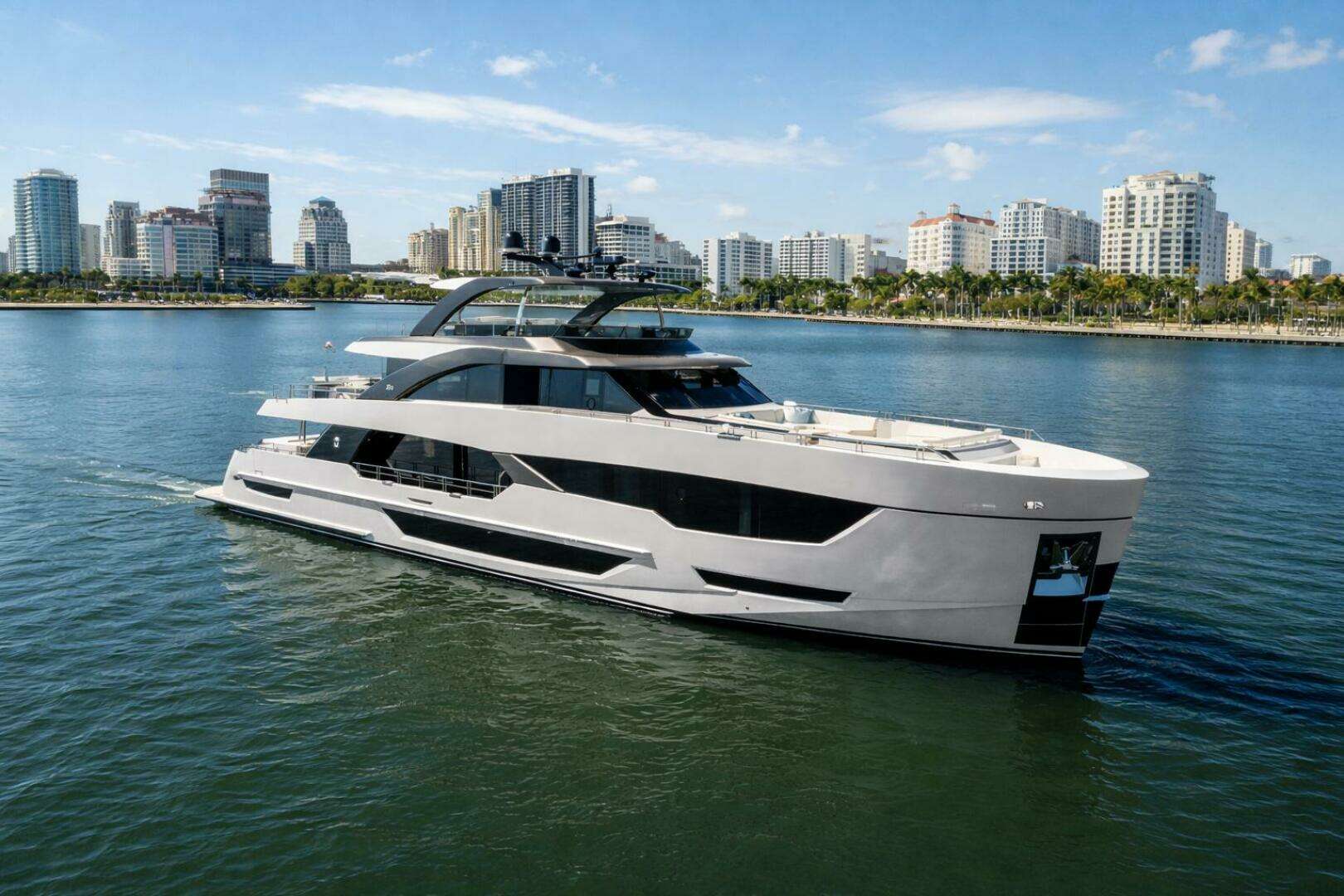 2024 Ocean Alexander 35 Revolution - Image 2