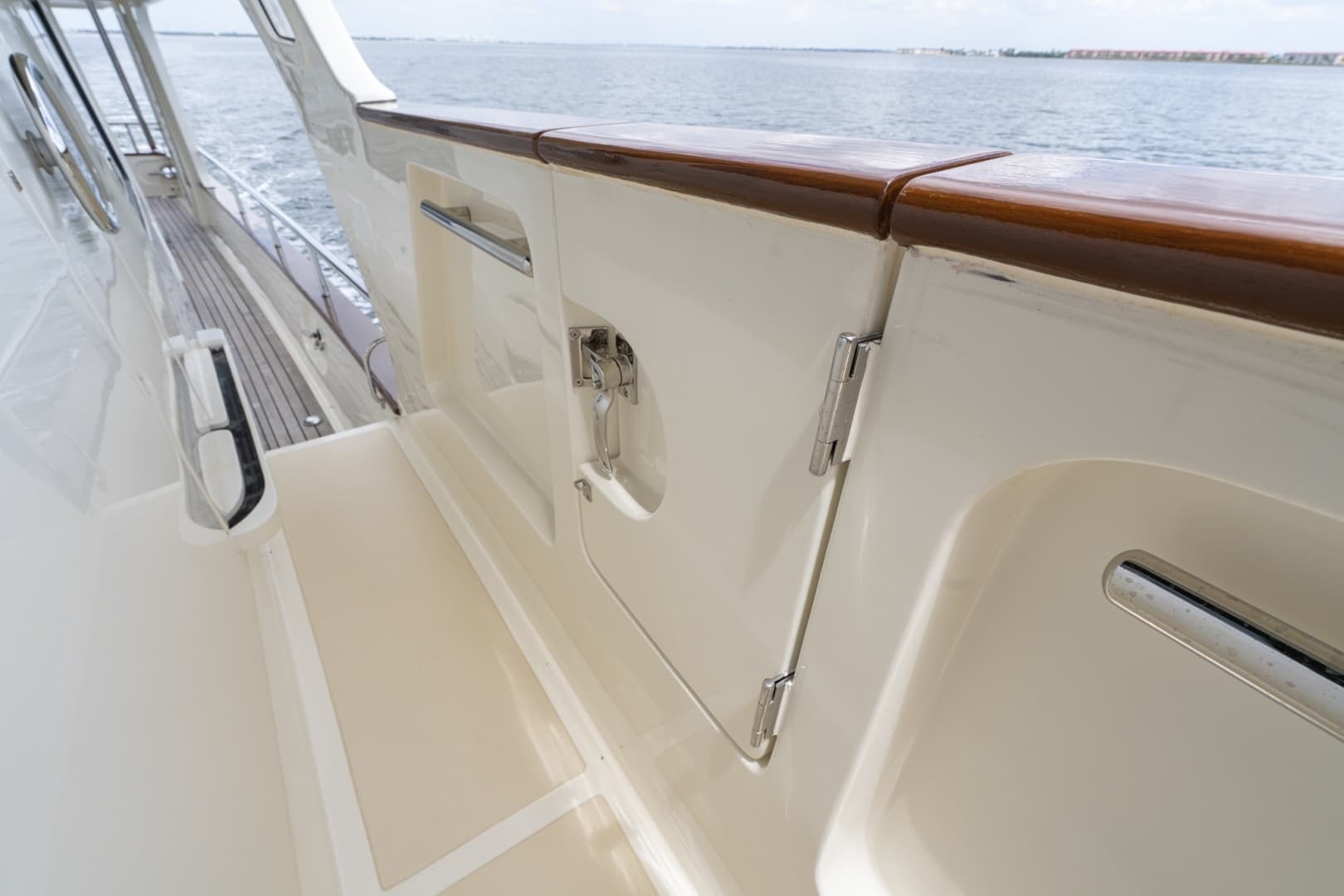 2022 Marlow Explorer 62E - Image 56