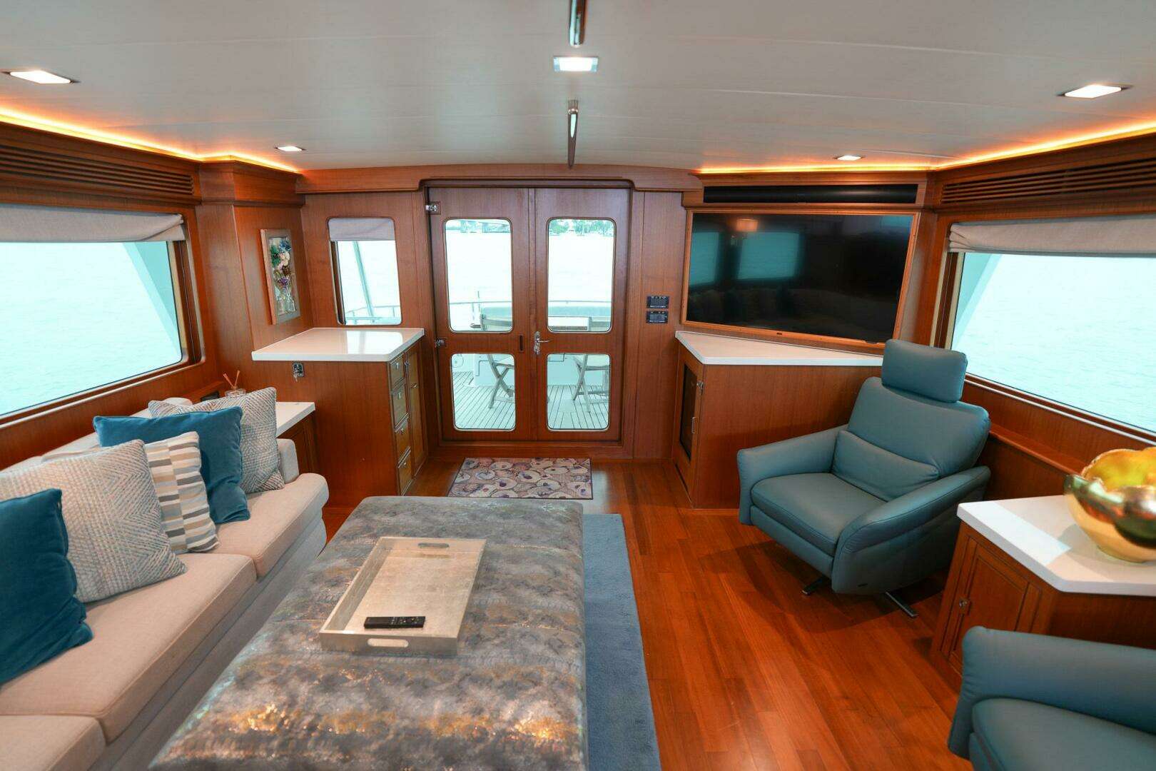 2022 Marlow Explorer 62E-CB - Image 19
