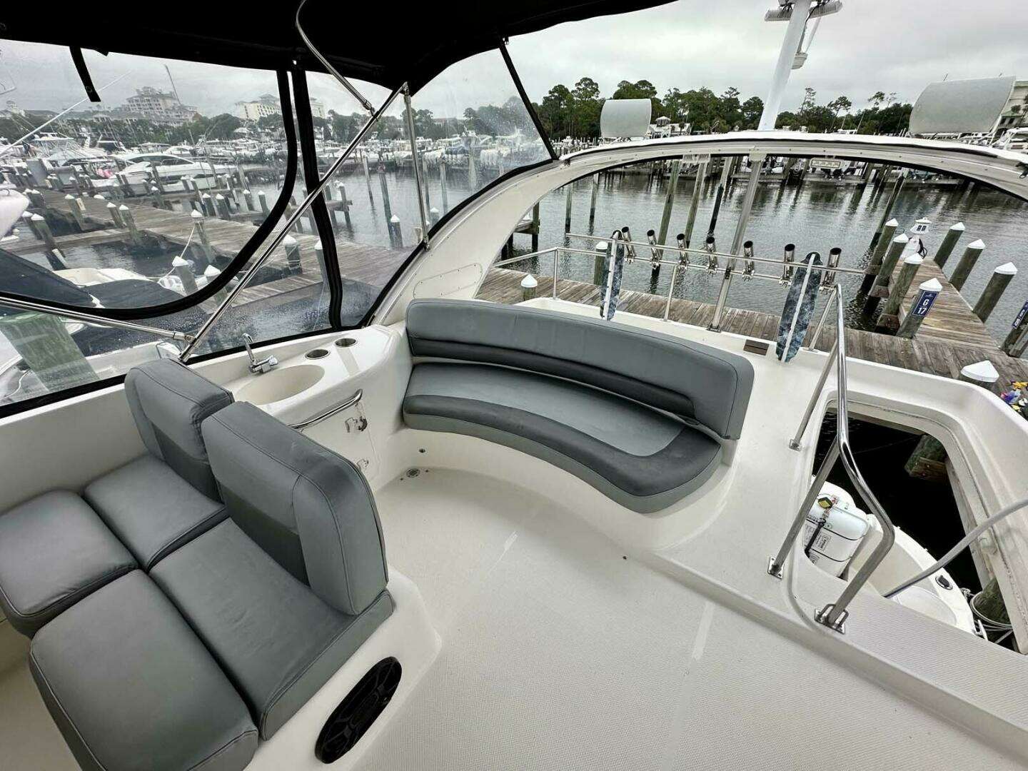 2007 Meridian 411 Sedan - Image 35