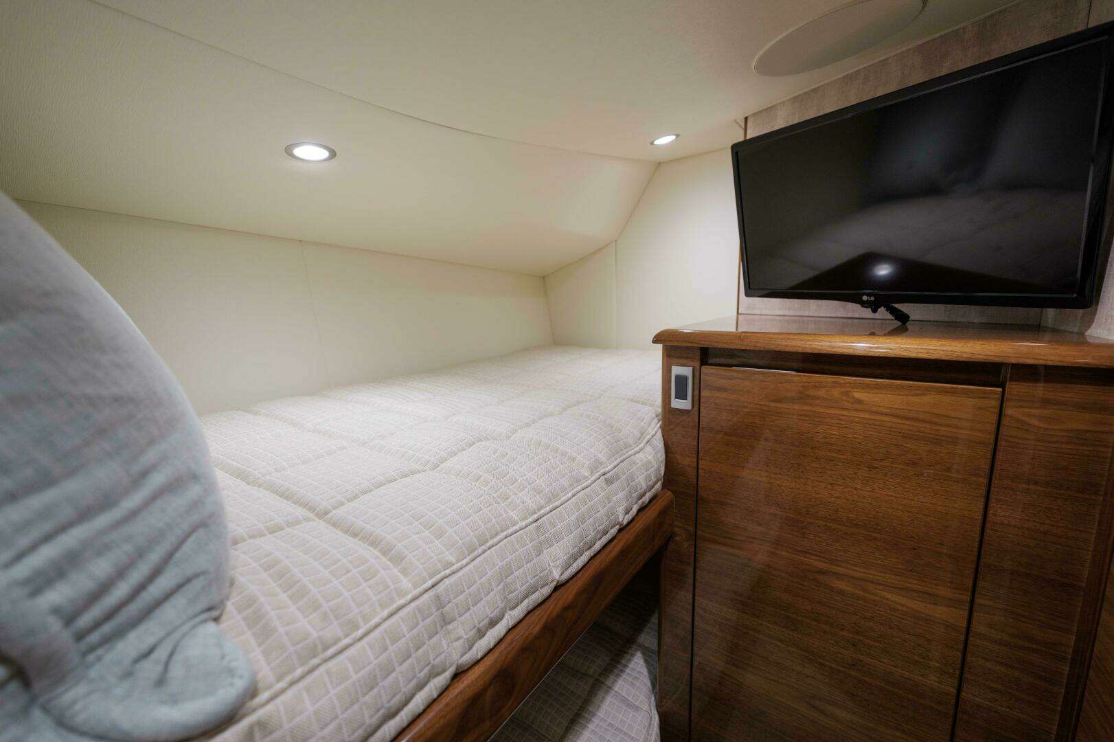 2023 Viking 54 Convertible - Image 41