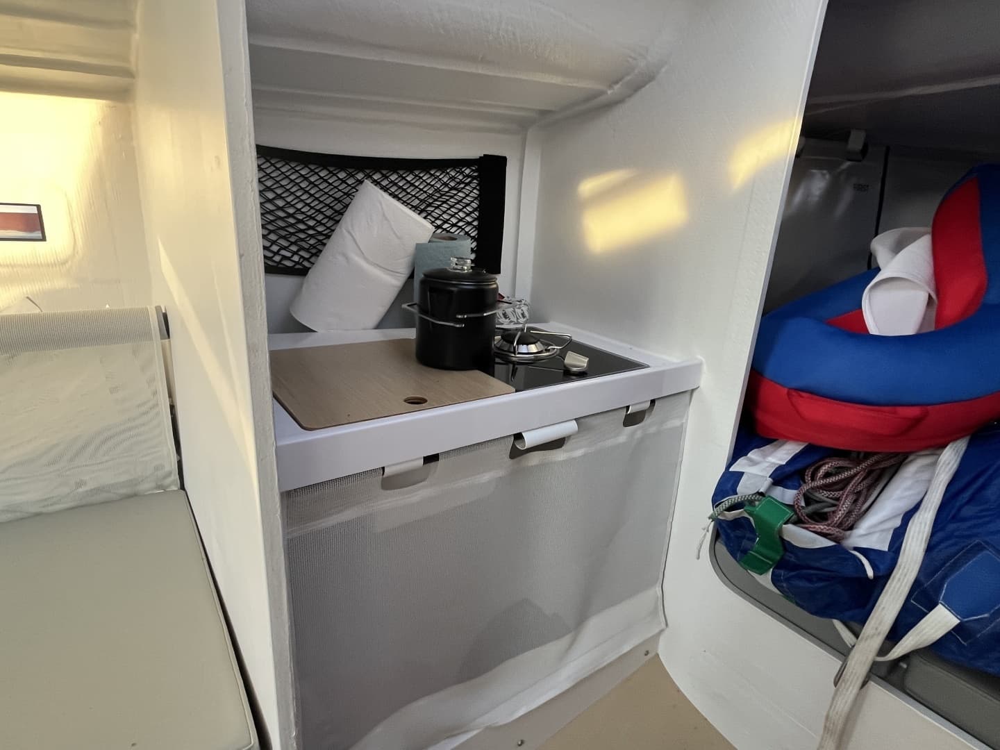 2024 Beneteau — - Image 16