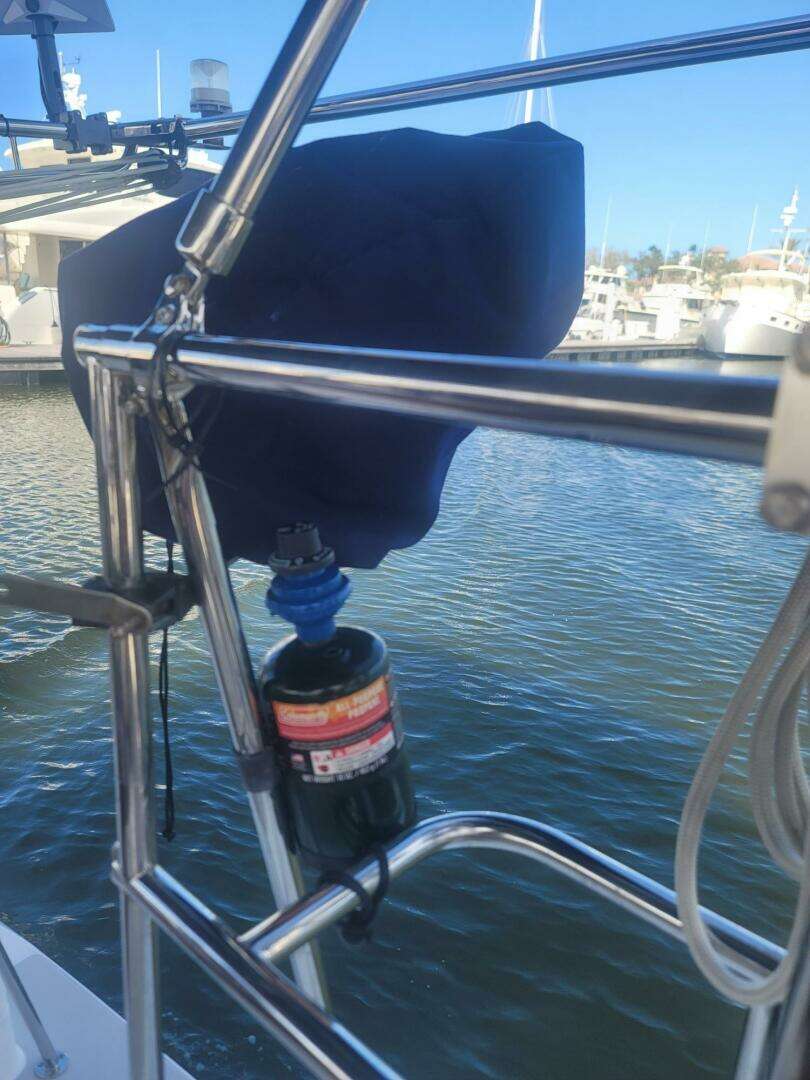 2015 Catalina 445 - Image 57