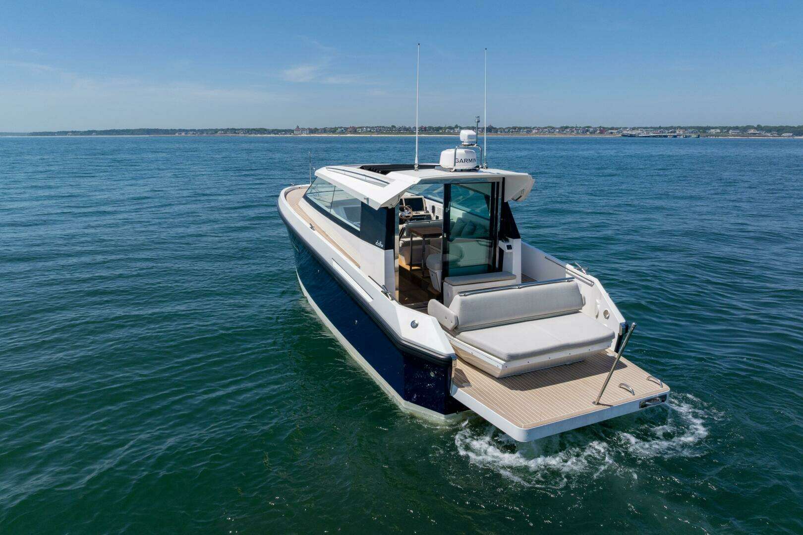 2023 Delta Powerboats 33 Coupe - Image 3