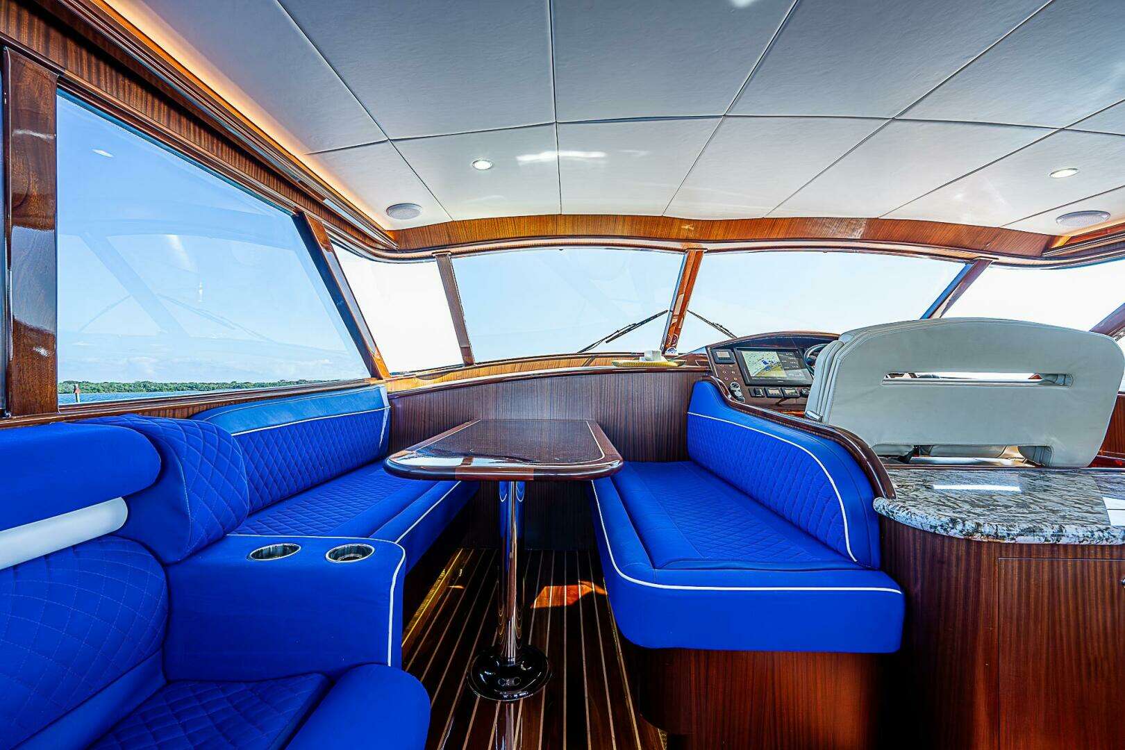 2022 Maverick 50 Sport Yacht - Image 11