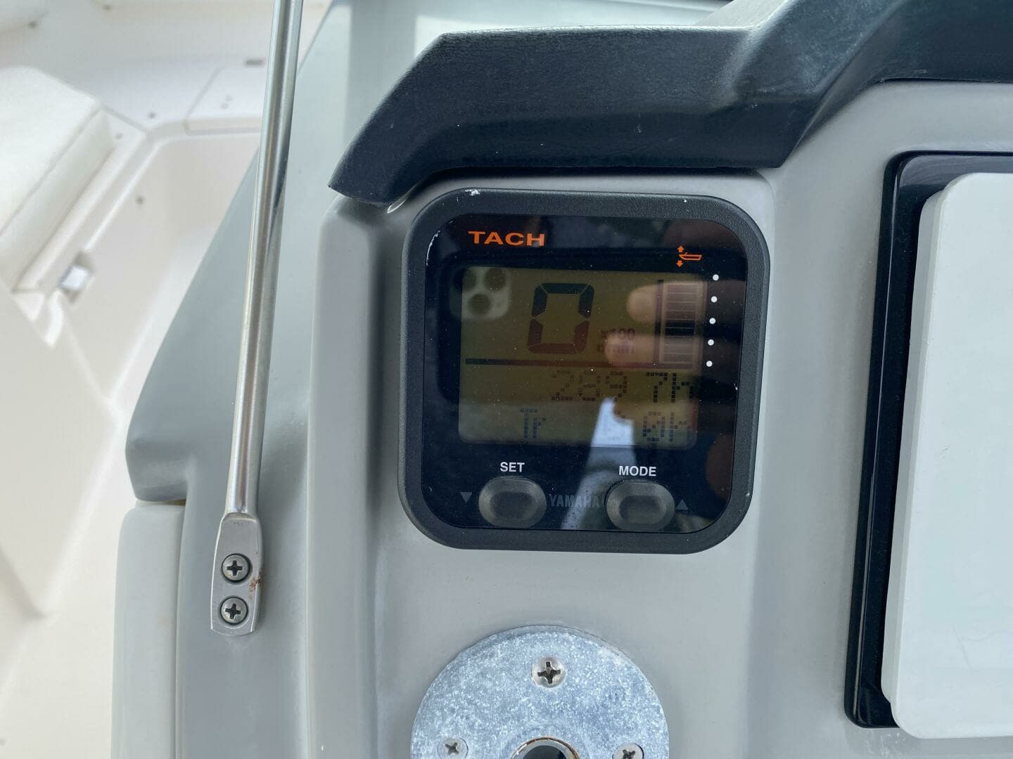 2011 Robalo — - Image 16