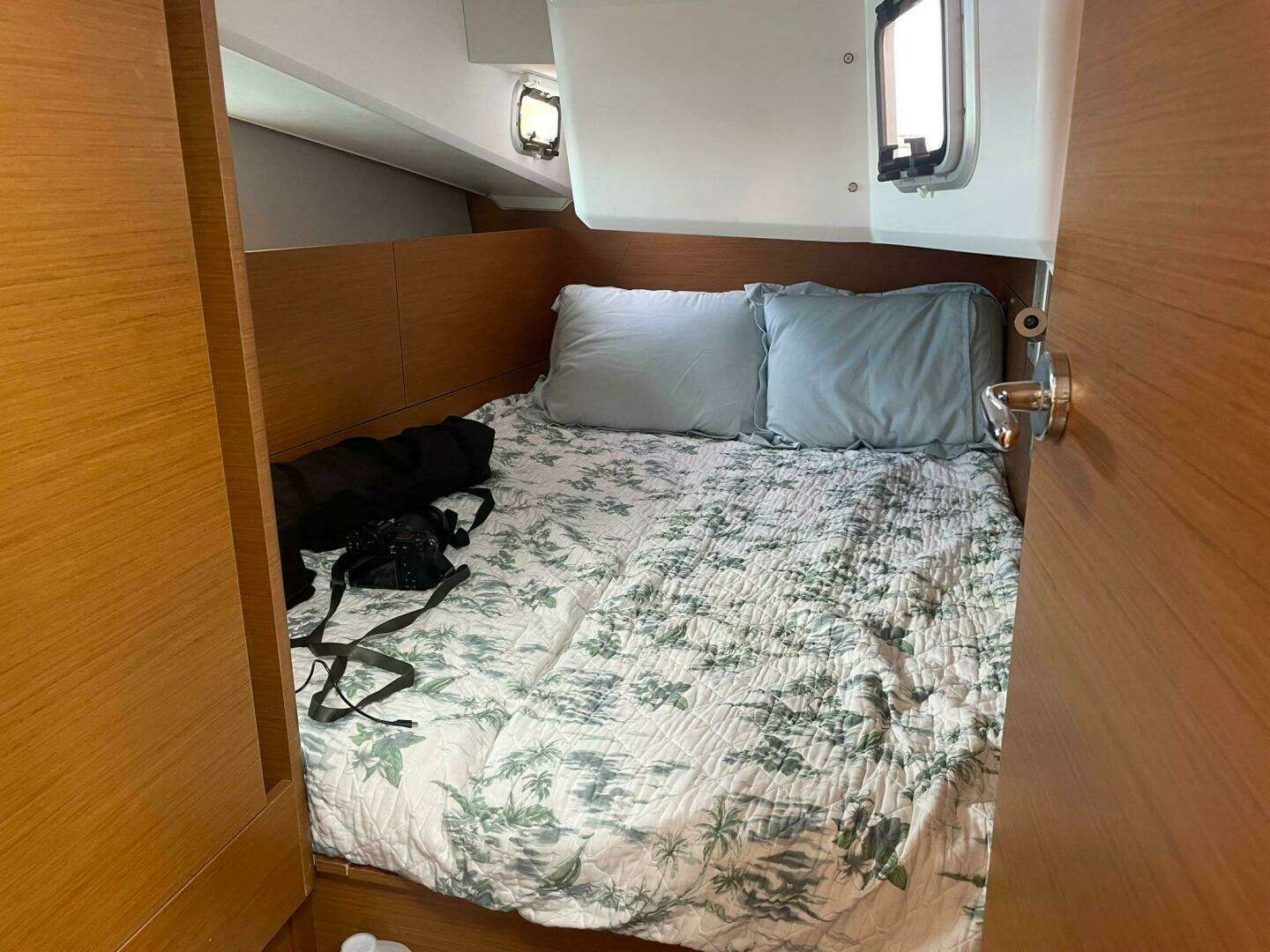 2021 Jeanneau Sun Odyssey 410 - Image 34