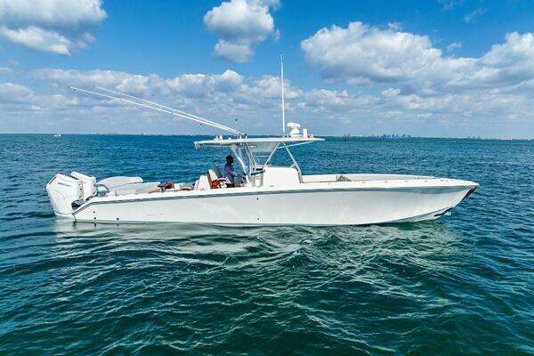 2015 Bahama 41 - Image 1