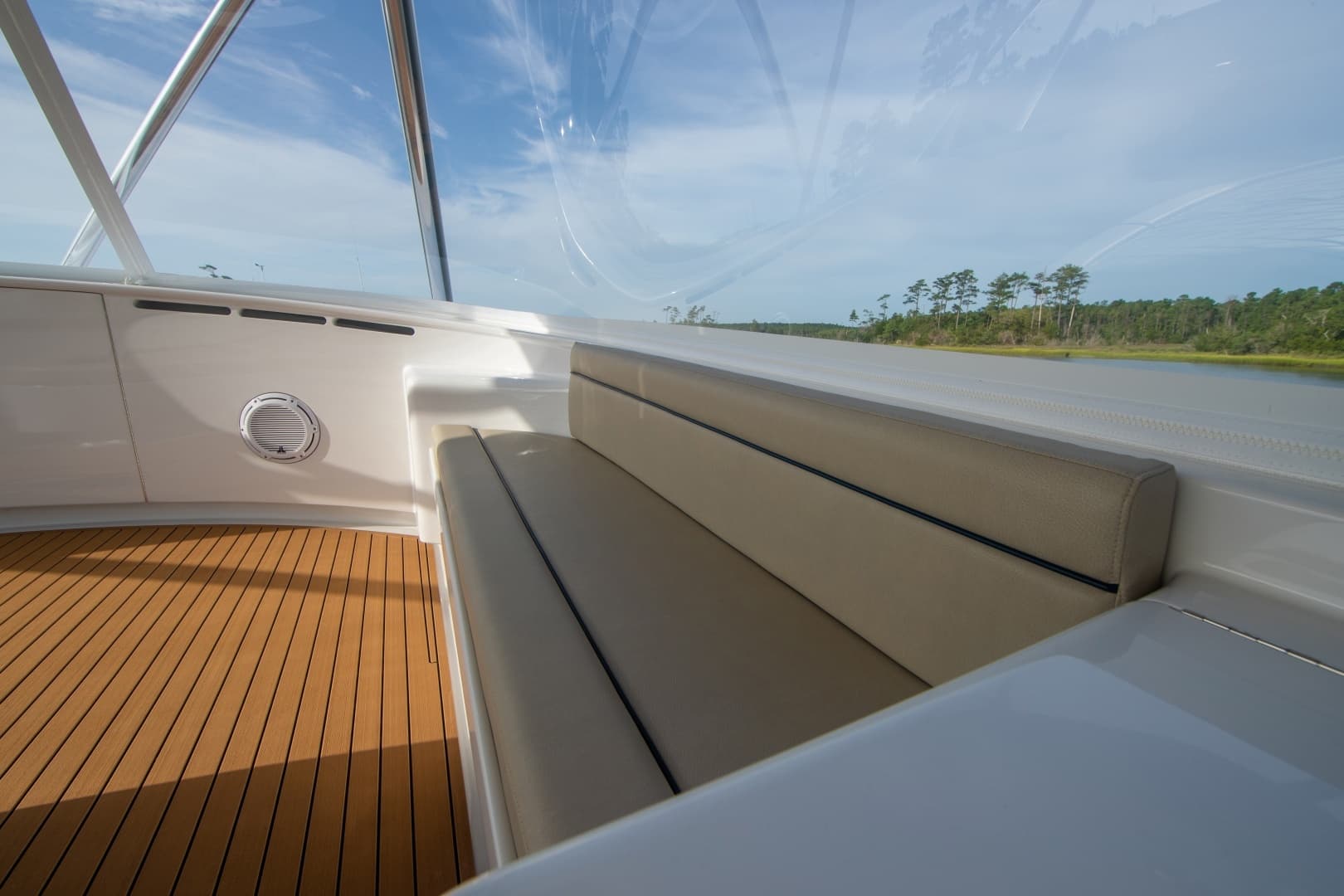 2021 Jarrett Bay — - Image 39