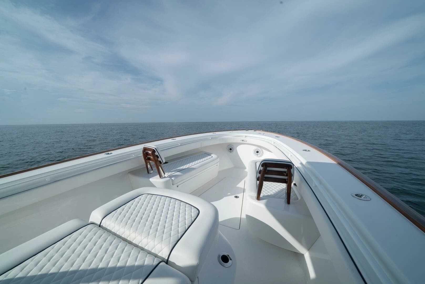 2022 Valhalla Boatworks V-37 - Image 30