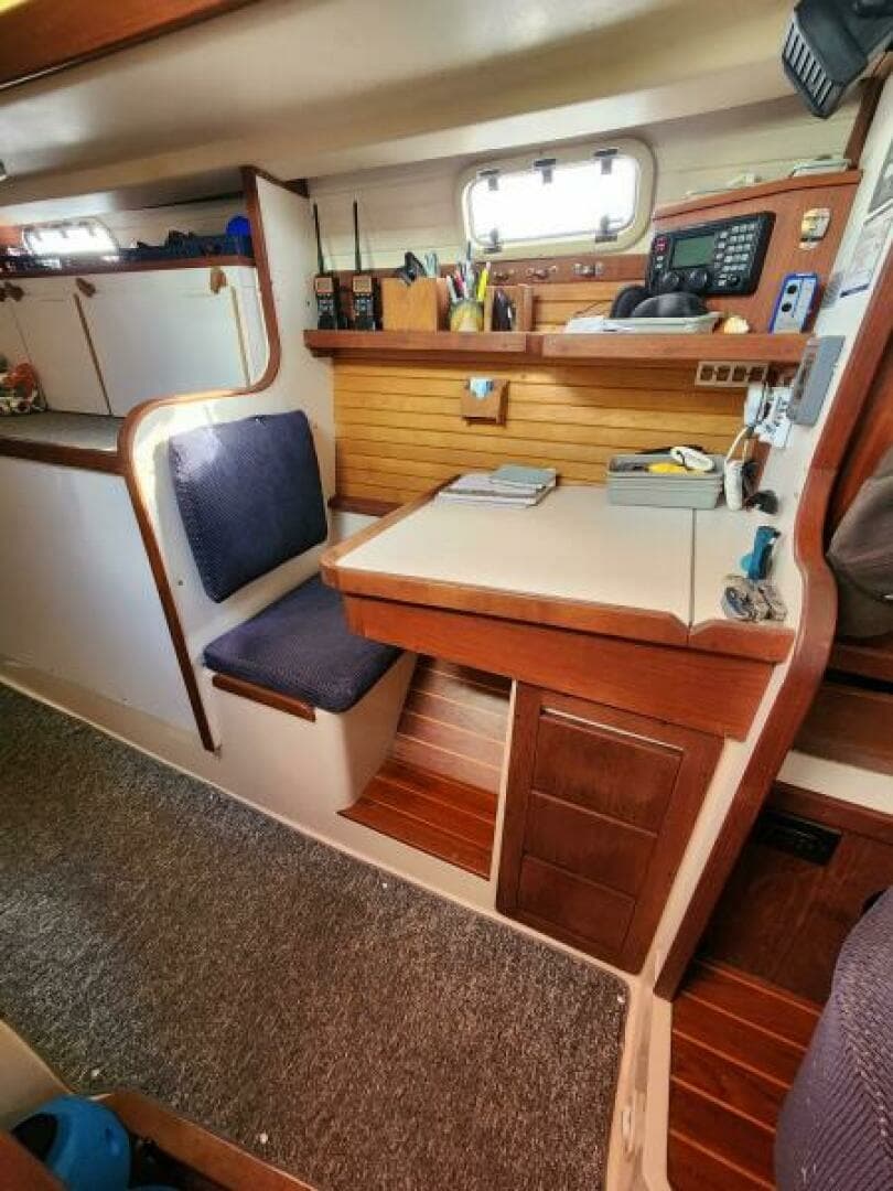 1990 Catalina Morgan Classic 41 - Image 14