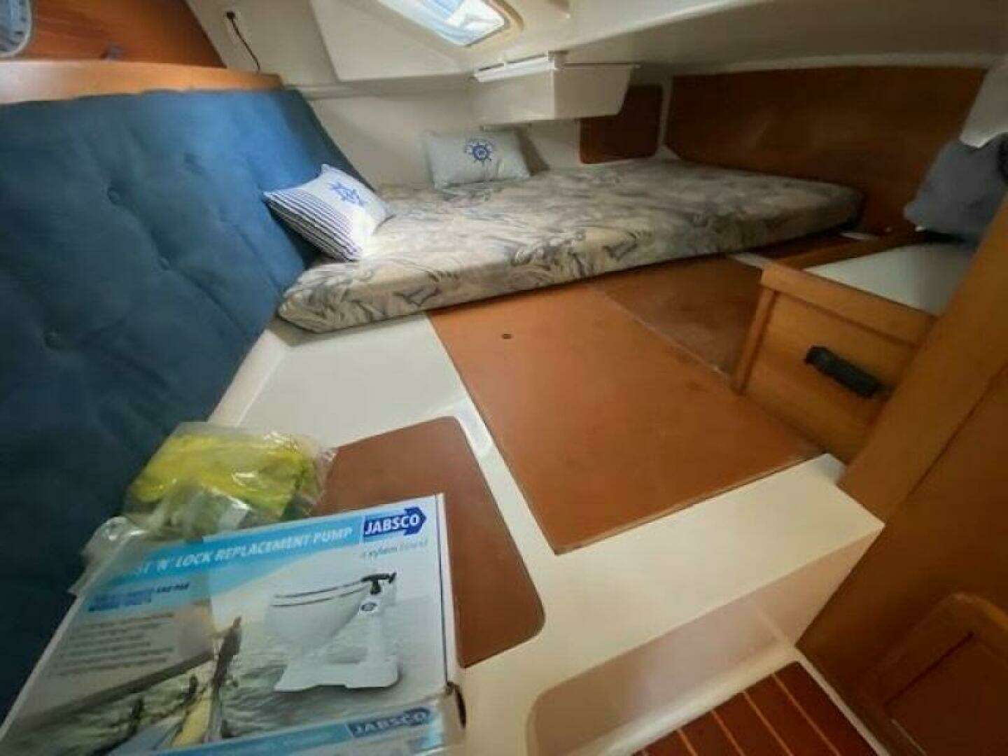 1999 Catalina 36 MKII - Image 24