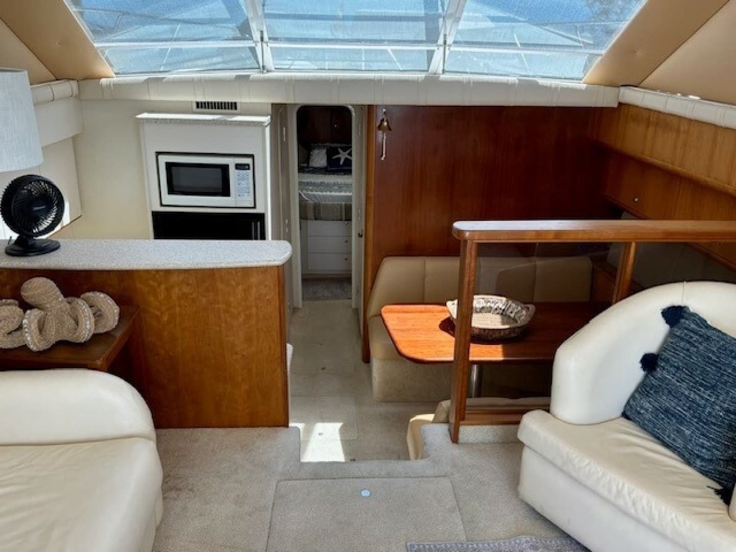 2000 Silverton 41 Convertible - Image 4