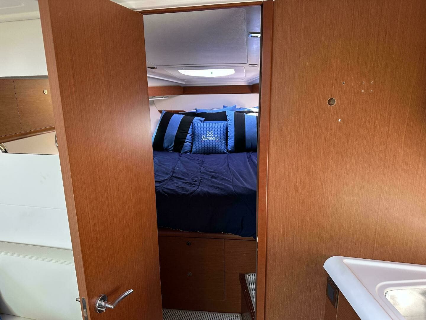 2013 Beneteau Gran Turismo - Image 15