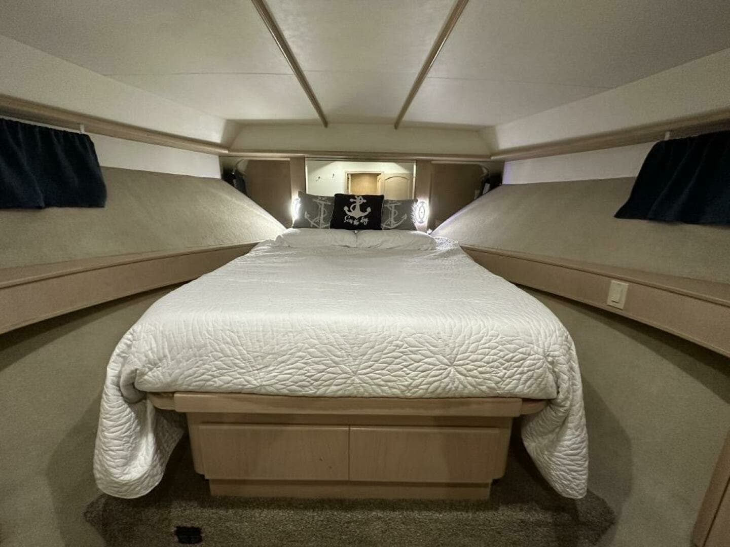 1993 West Bay Pilothouse - Image 27
