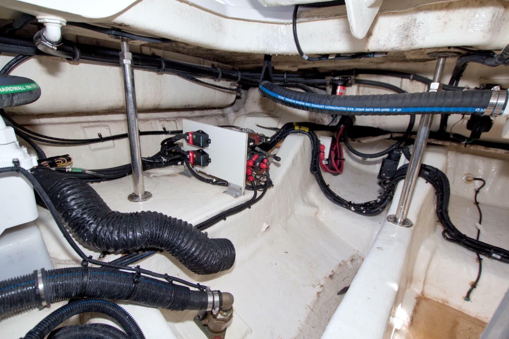 2021 Sea Ray SLX 400 Outboard - Image 63