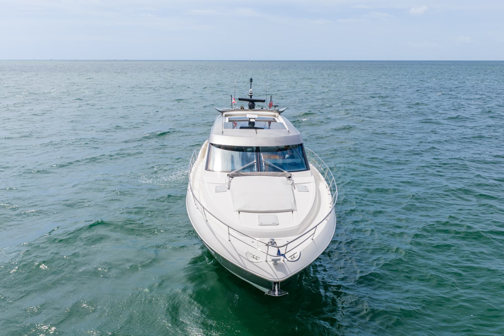 2024 Riviera 6000 SPORT YACHT - Image 6