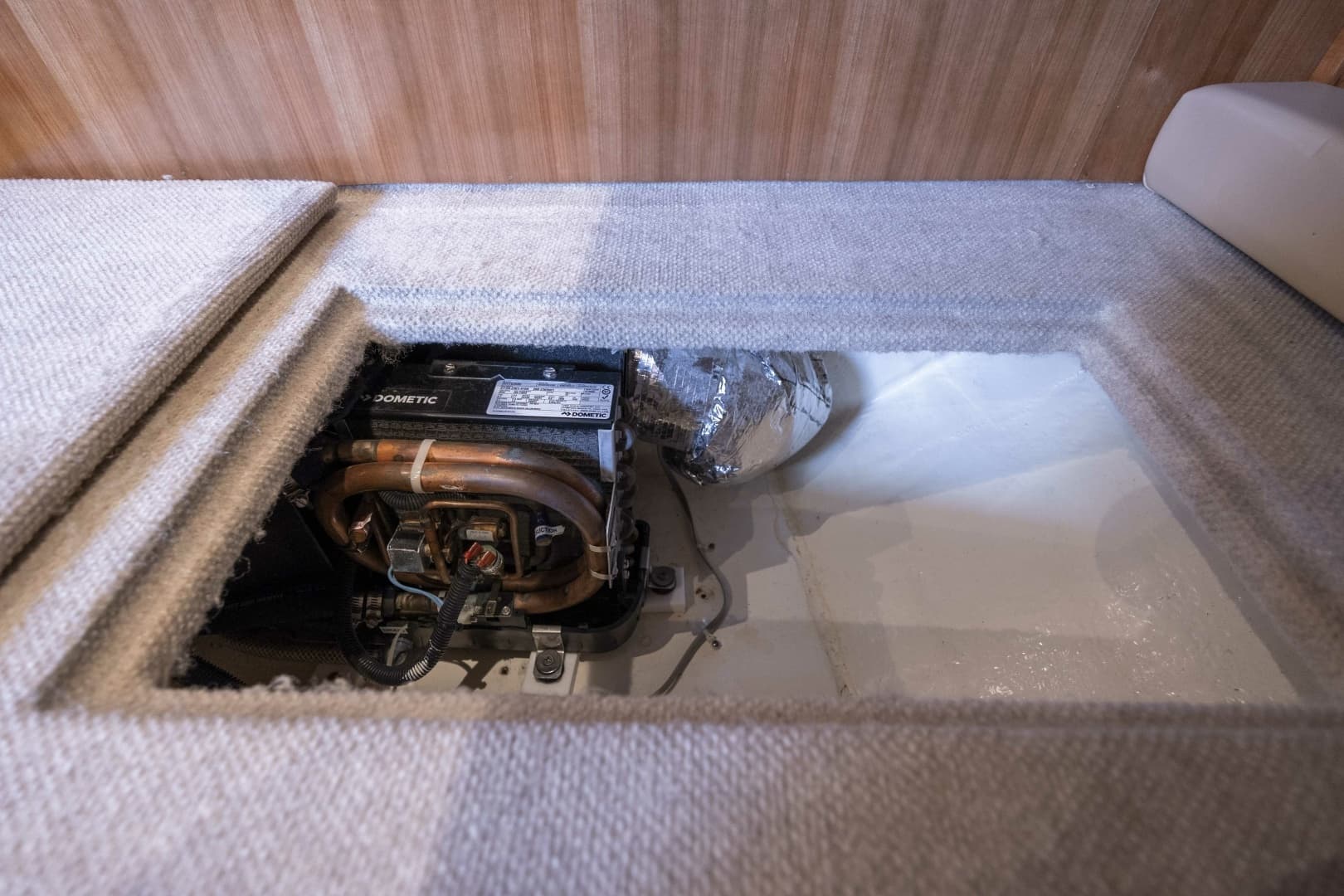 2019 Albemarle 410 Express Fisherman - Image 99