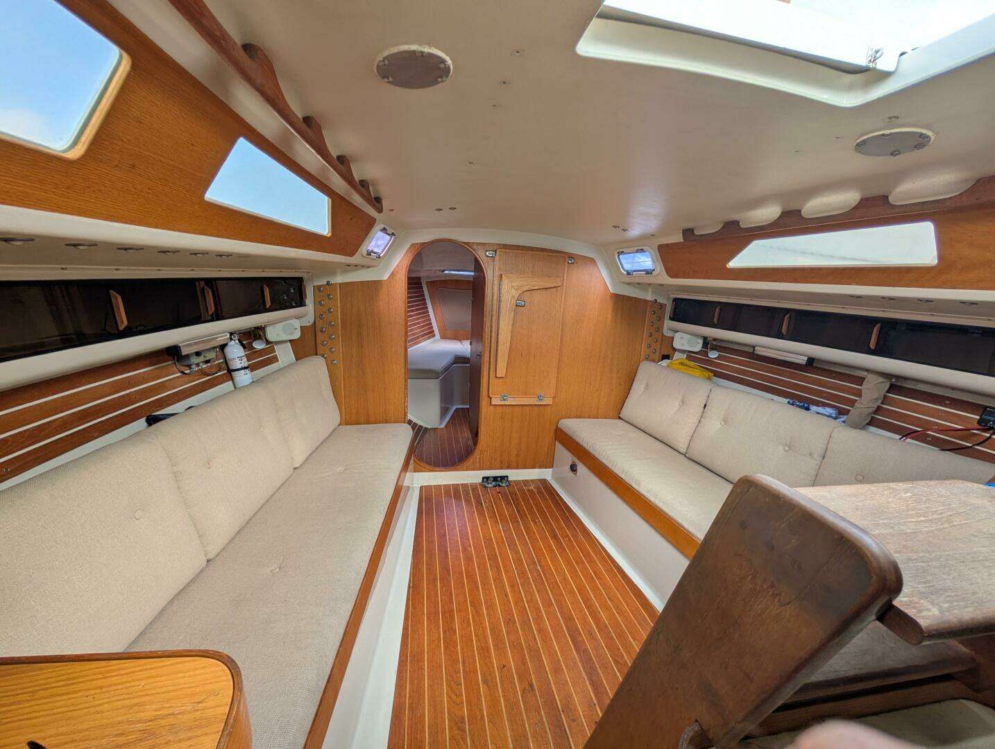 1986 Express 37 - Image 31