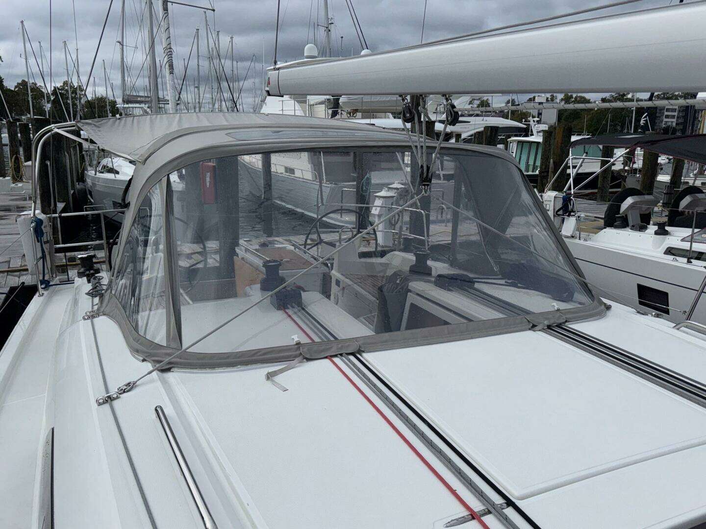 2022 Beneteau Oceanis 40.1 - Image 21